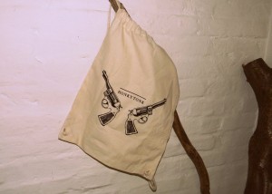 hanging-honky-tonk
